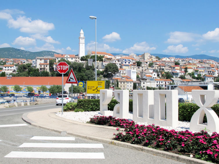 Foto van omgeving van Vakantiehuis Novi Vinodolski