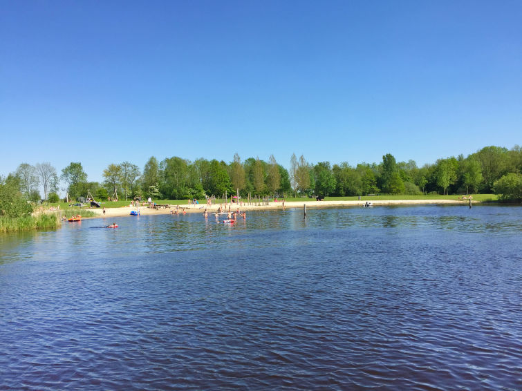 Foto van exterieur van Vakantiehuis Eernewoude