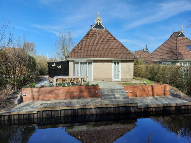 Foto van exterieur van Vakantiehuis Eernewoude