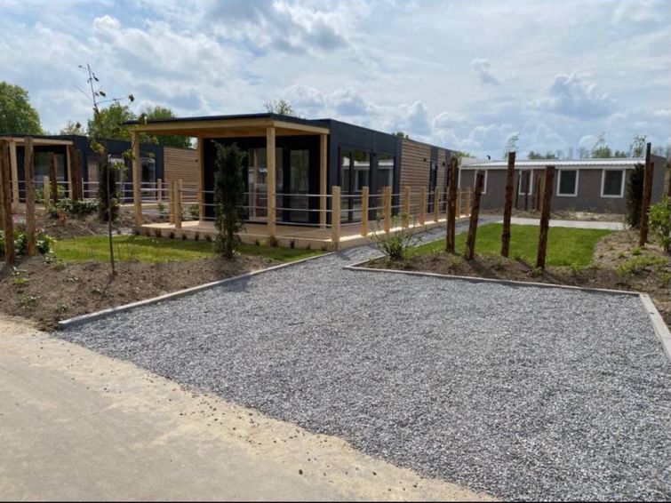 Foto van exterieur van Vakantiehuis Biddinghuizenin de winter