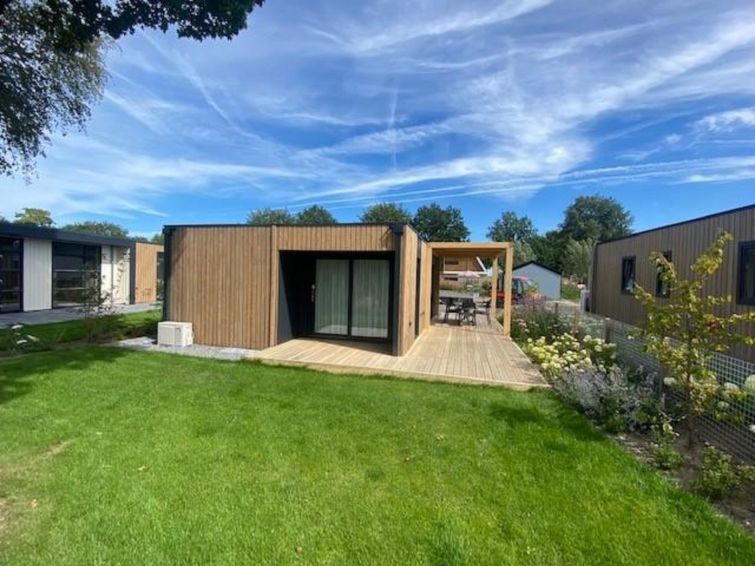 Gezellig Vakantiehuis Domus 4 bij EuroParcs Zuiderzee in Bid... | Out! Vakantiehuizen