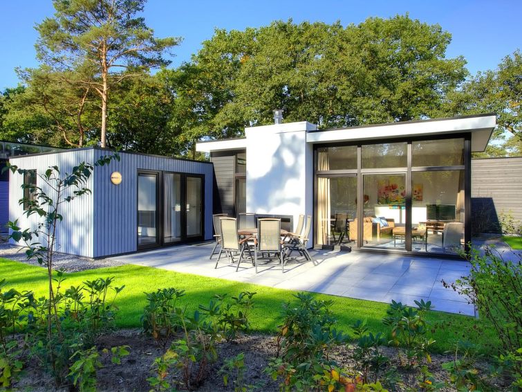 Geniet van een Rustige Vakantie in Bungalow L-Cube 4 in Olbu... | Out! Vakantiehuizen