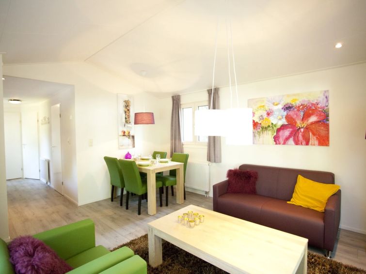 Gezellig Chalet in EuroParcs Beekbergen: Ontspan in de Natuur | Out! Vakantiehuizen