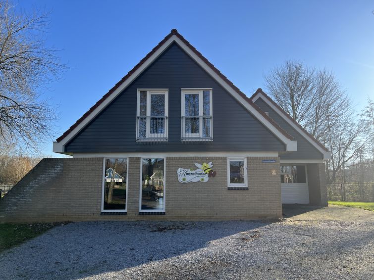 Ontdek 't Hommelhuuske: Uw Ideale Vakantiehuis in Limburg | Out! Vakantiehuizen