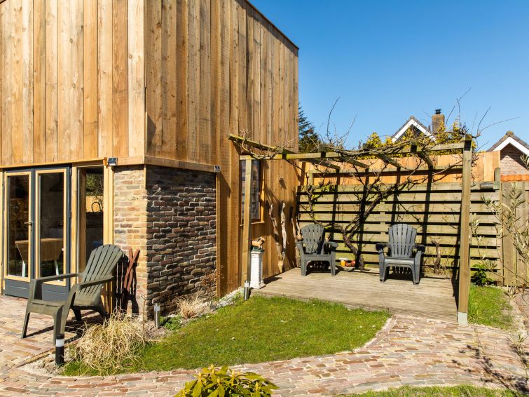 Ontdek Arthouse Lola & Luna: Uw Perfecte Vakantiehuis in Bergen | Out! Vakantiehuizen