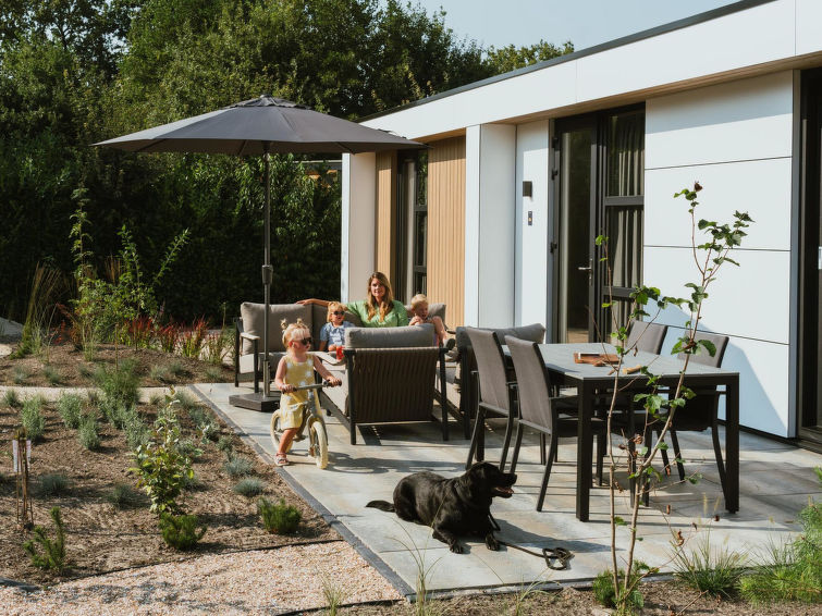 Geniet van Luxe en Comfort in Villa Bloomingdale | Out! Vakantiehuizen