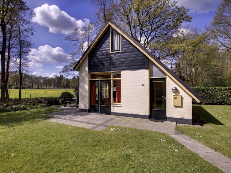 Gezellig 4-persoons Vakantiehuis in Dalfsen, Overijssel | Out! Vakantiehuizen