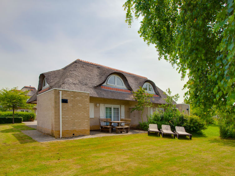 Foto van exterieur van Vakantiehuis Hellevoetsluis