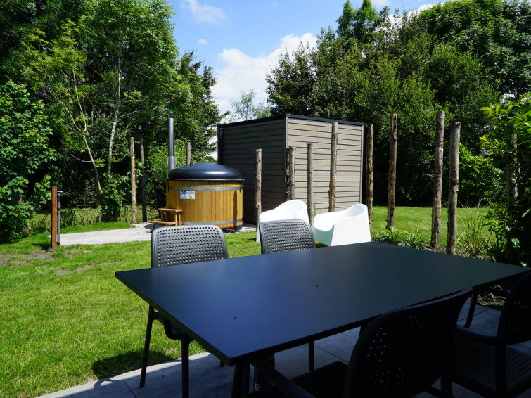 Foto van exterieur van Vakantiehuis Warmond