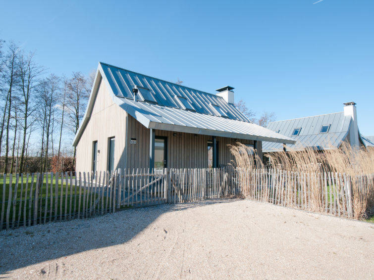 Foto van exterieur van Vakantiehuis Tholen