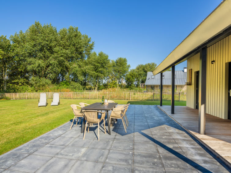 Foto van exterieur van Vakantiehuis Tholen