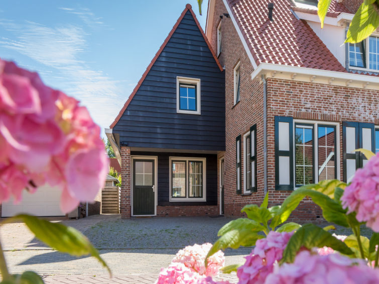 Ontdek de Rust en Comfort van Vakantiehuis Domburgse Oase | Out! Vakantiehuizen
