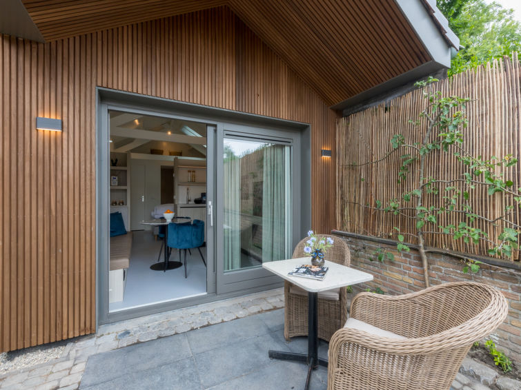 Ontspan in het Moderne Vakantiehuis Residence Domburgse Duinen | Out! Vakantiehuizen