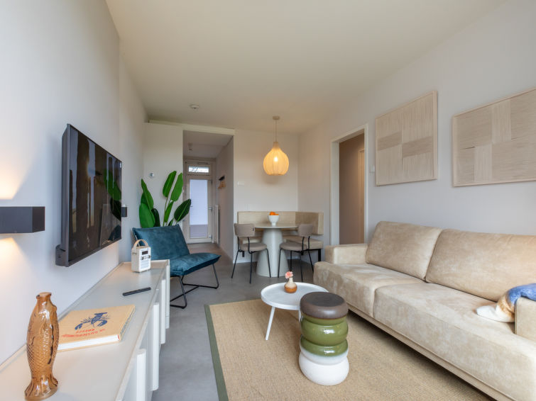 Luxe Appartement in Kurhaus Residence, Zoutelande | Out! Vakantiehuizen