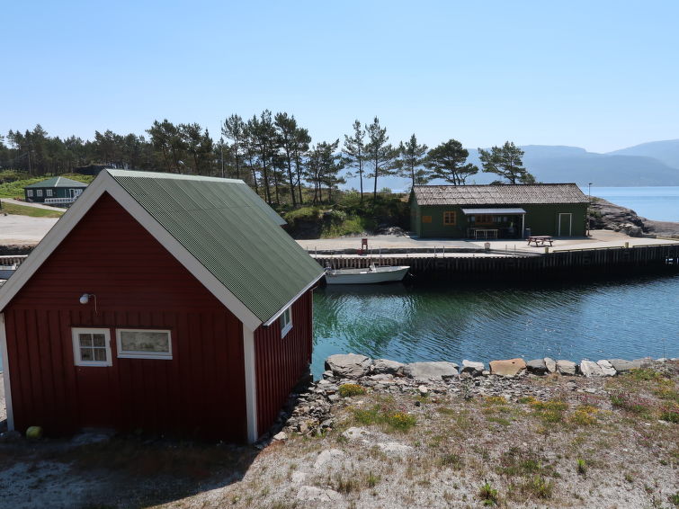 Foto van exterieur van Vakantiehuis Leirvik Foto van exterieur van Vakantiehuis Leirvik