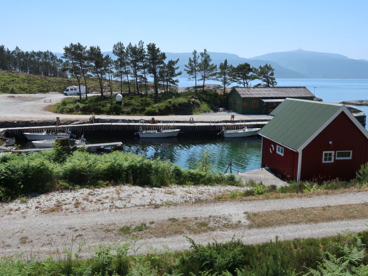 Foto van exterieur van Vakantiehuis Leirvik Foto van exterieur van Vakantiehuis Leirvik