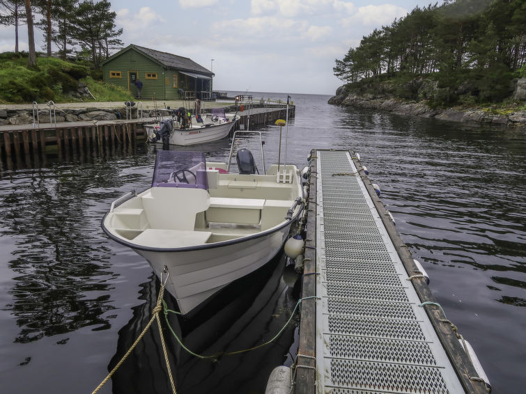 Foto van exterieur van Vakantiehuis Leirvik Foto van exterieur van Vakantiehuis Leirvik