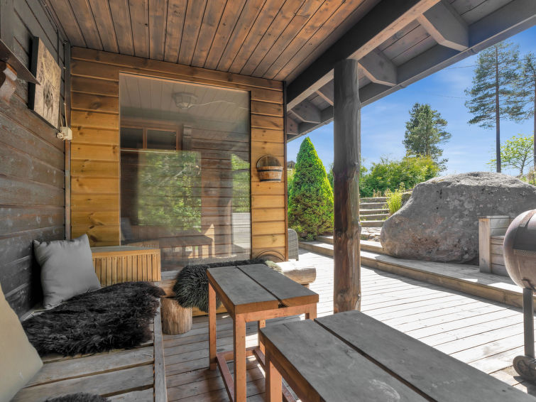 Foto van exterieur van Vakantiehuis Eikerapenin de winter
