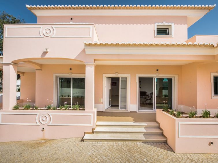 Foto van exterieur van Vakantiehuis Albufeira