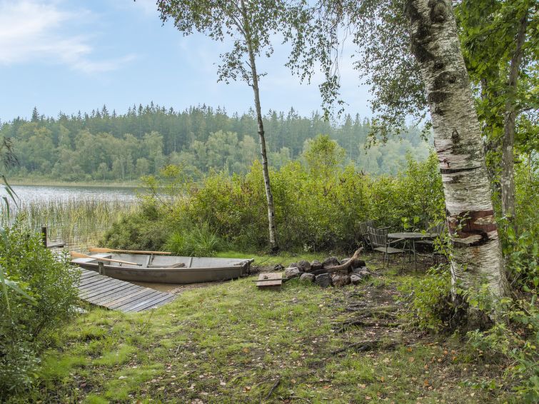 Gezellig Vakantiehuis in de Zweedse Natuur: ngsjmla | Out! Vakantiehuizen