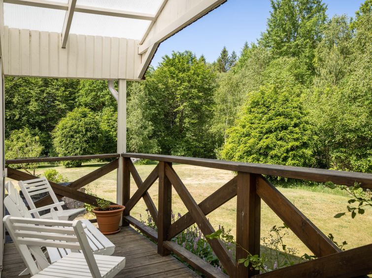 Foto van exterieur van Vakantiehuis Strömsnäsbrukin de winter Foto van exterieur van Vakantiehuis Strömsnäsbrukin de winter