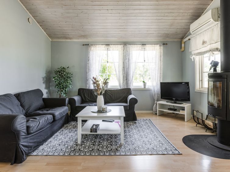 Foto van wonen van Vakantiehuis Kalvsvik Foto van wonen van Vakantiehuis Kalvsvik