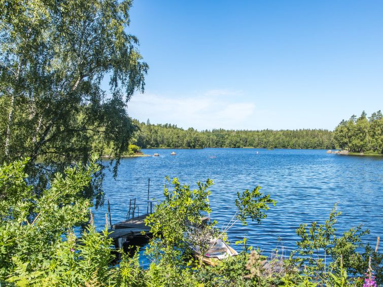 Gezellig Vakantiehuis Lidelund aan het Meer in Smland | Out! Vakantiehuizen