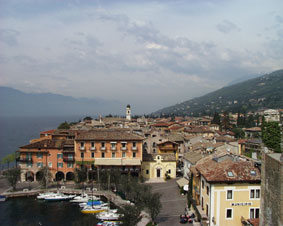 Idro
