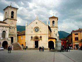 Plein Piazza San Benedetto in Norcia