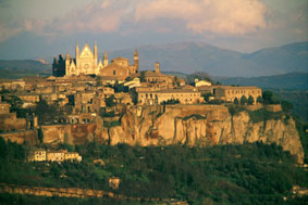 Het fraai gelegen stadje Orvieto